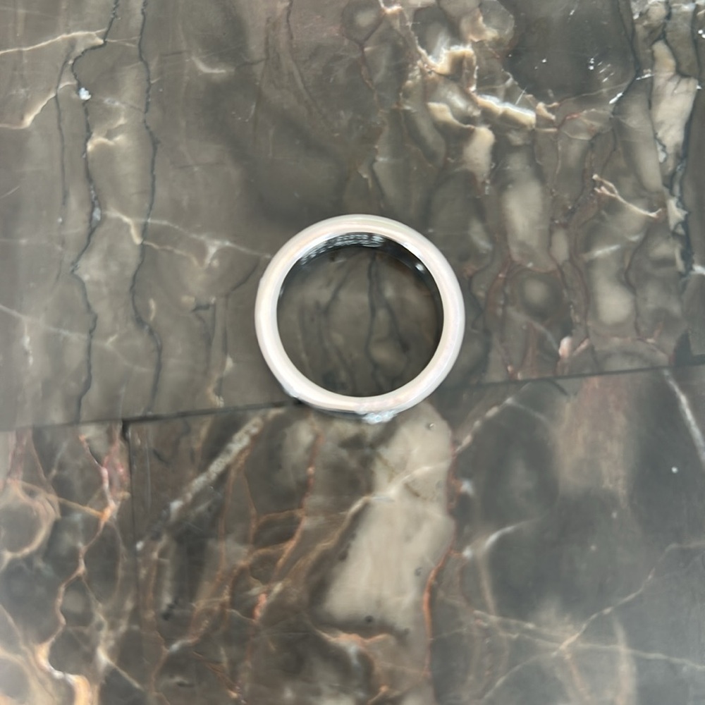 Ring - Picture 3 of 5